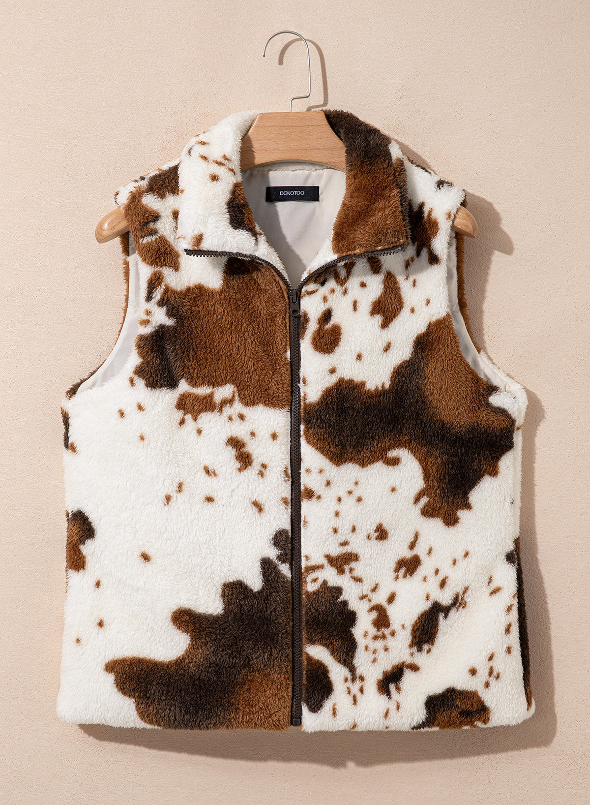 Dokotoo Womens Fleece Vest Zip Up Cow Print Sherpa Sleeveless Jacket