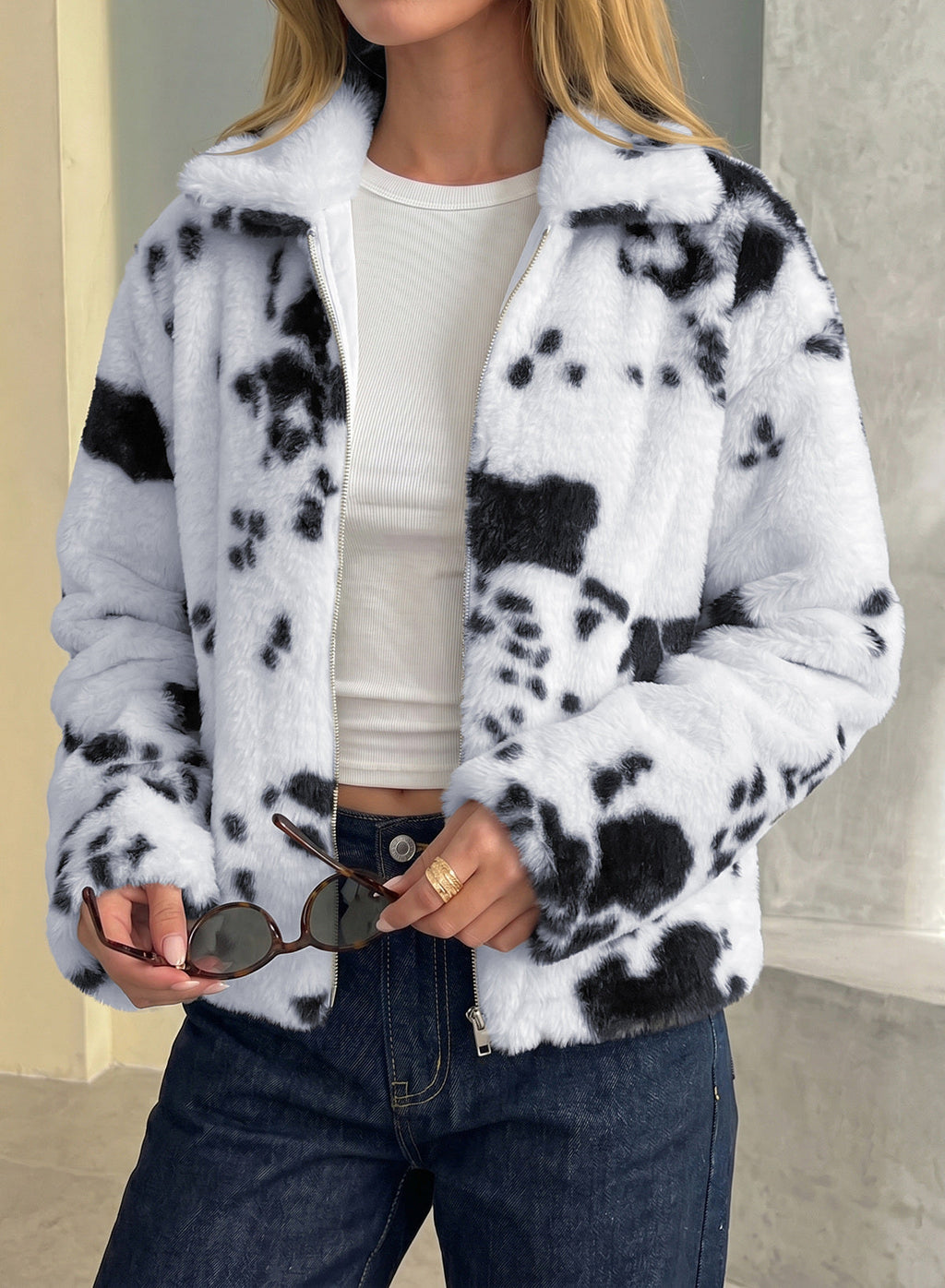 Dokotoo Winter Fleece Jacket for Women Zip Up Cow Print Coats 2026