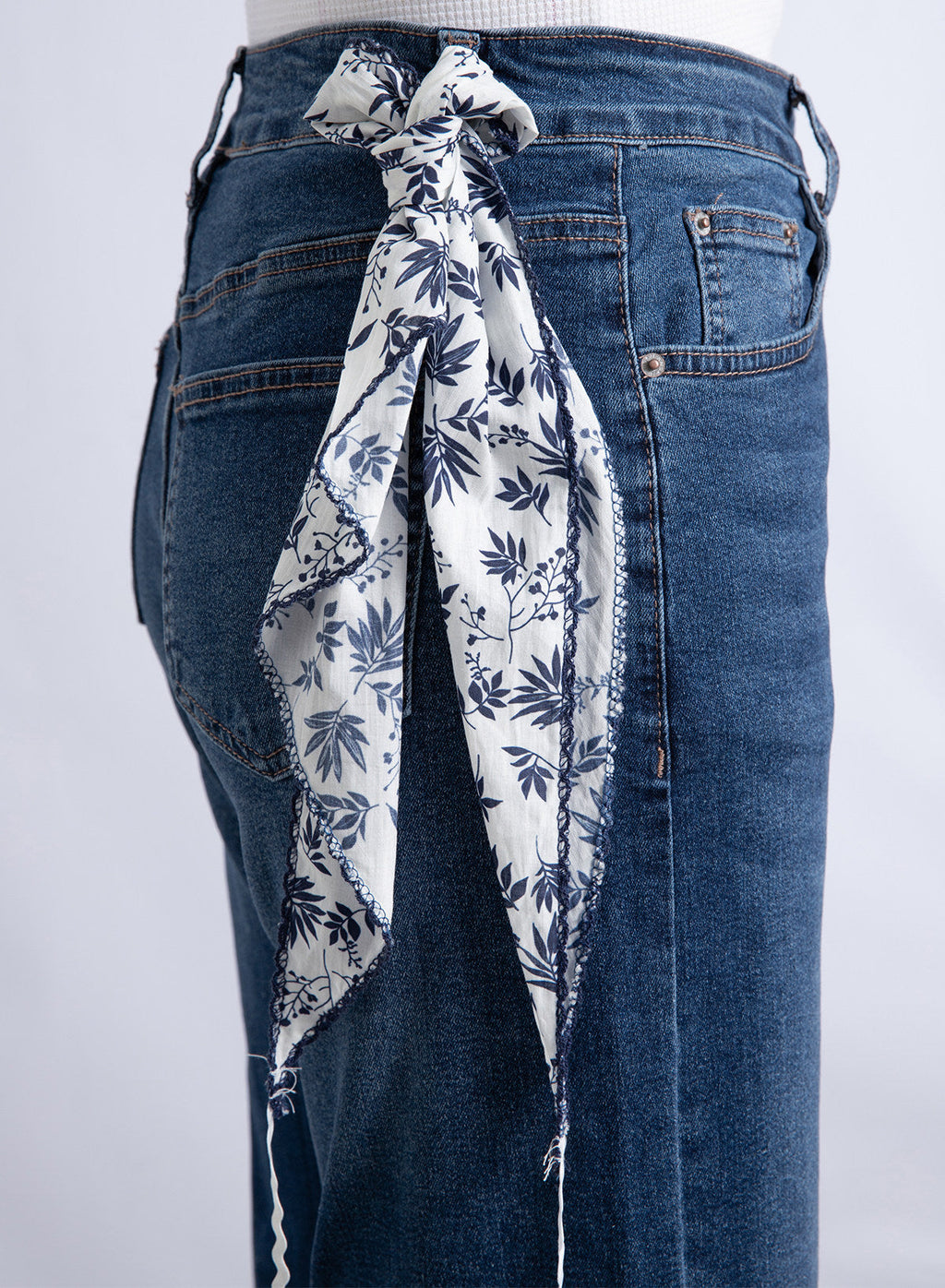 Jeans for Women Wide Leg Denim Stretch Pants with Scarf Belt