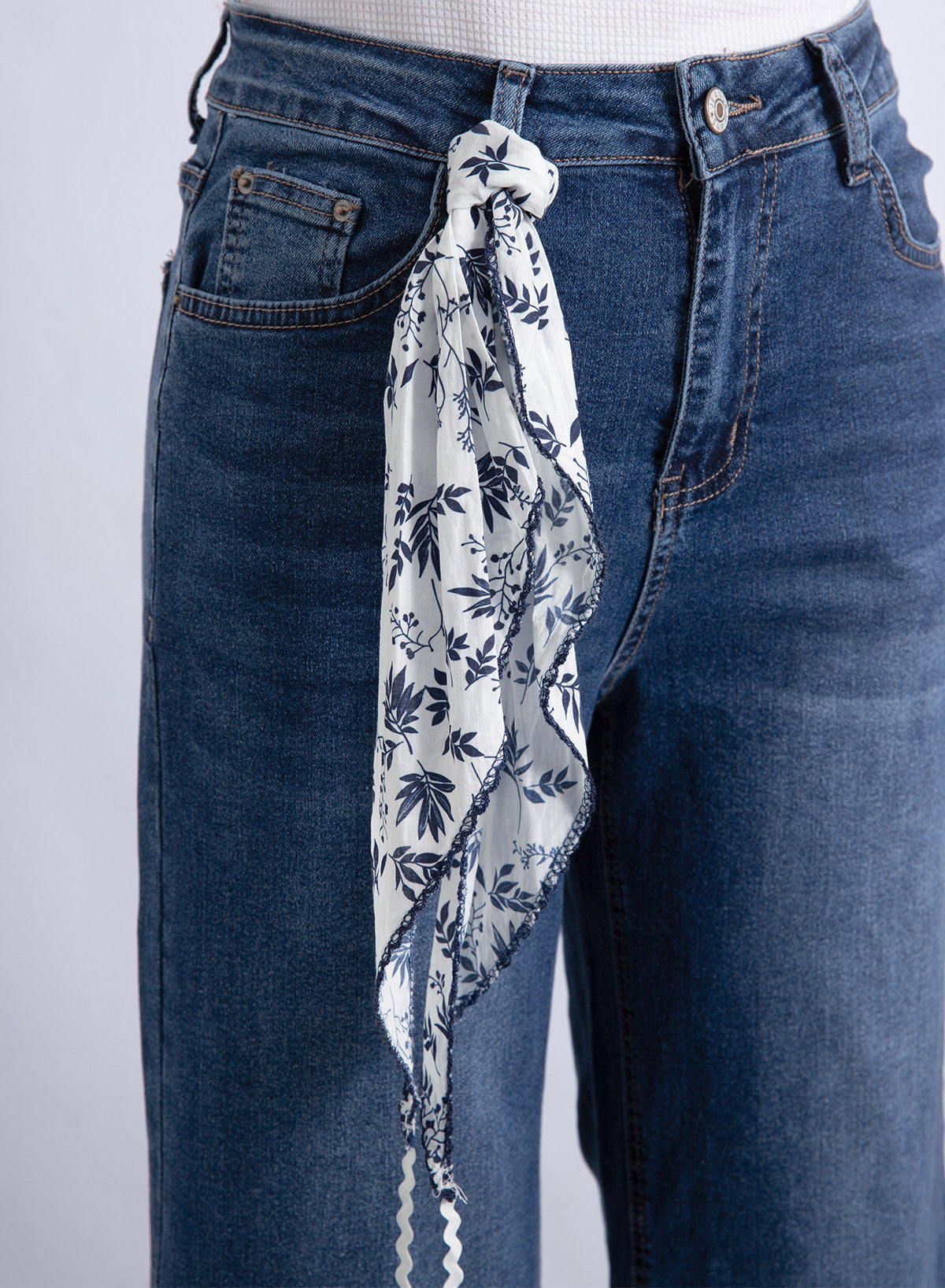 Jeans for Women Wide Leg Denim Stretch Pants with Scarf Belt