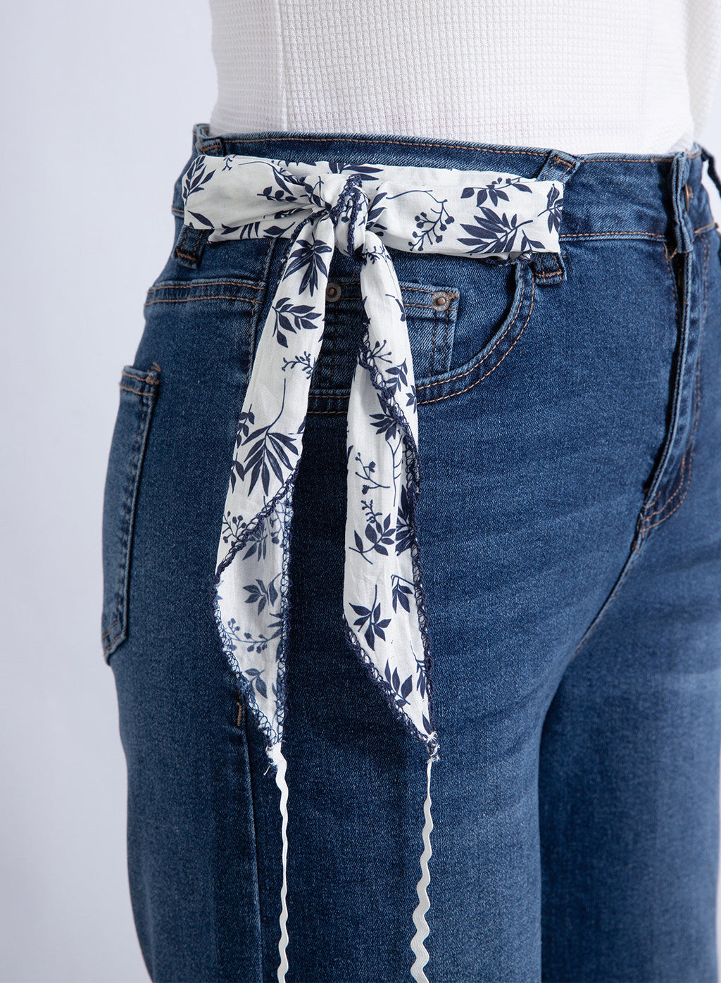 Jeans for Women Wide Leg Denim Stretch Pants with Scarf Belt